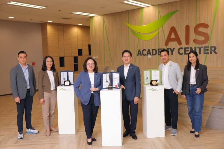 AIS คว้า 3 รางวัล HR Asia 2025 ต่อเนื่อง 7 ปีซ้อน