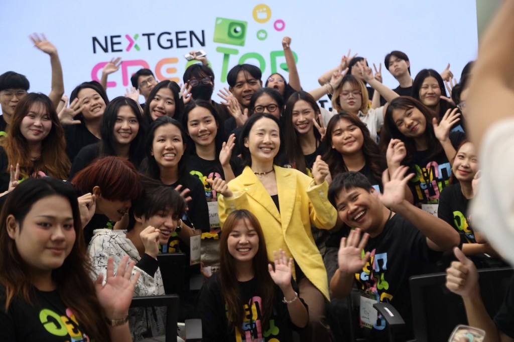AIS ปลุกพลังปั้นครีเอเตอร์รุ่นใหม่
