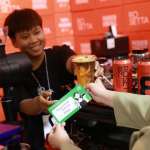 LINE ผนึก เซ็นทรัลพัฒนา