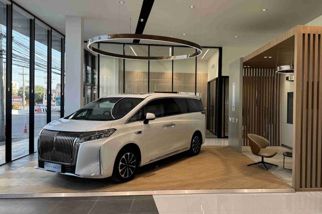 WEY G9 First Showroom Display