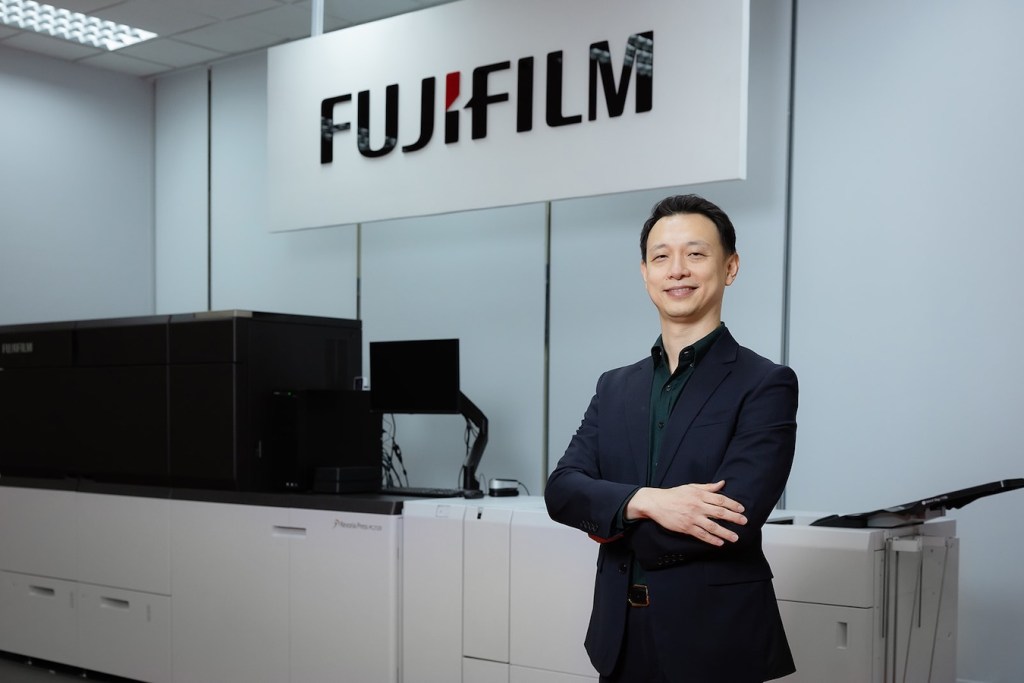 Fujifilm | Revoria Press PC2120 PR Shot