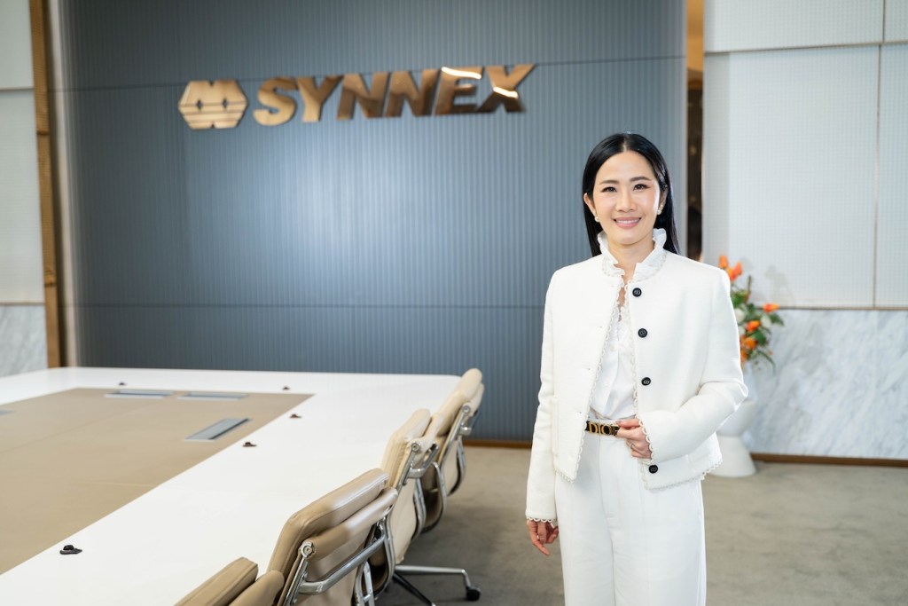 SYNNEX