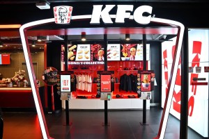 KFC New Era @ Siam Center